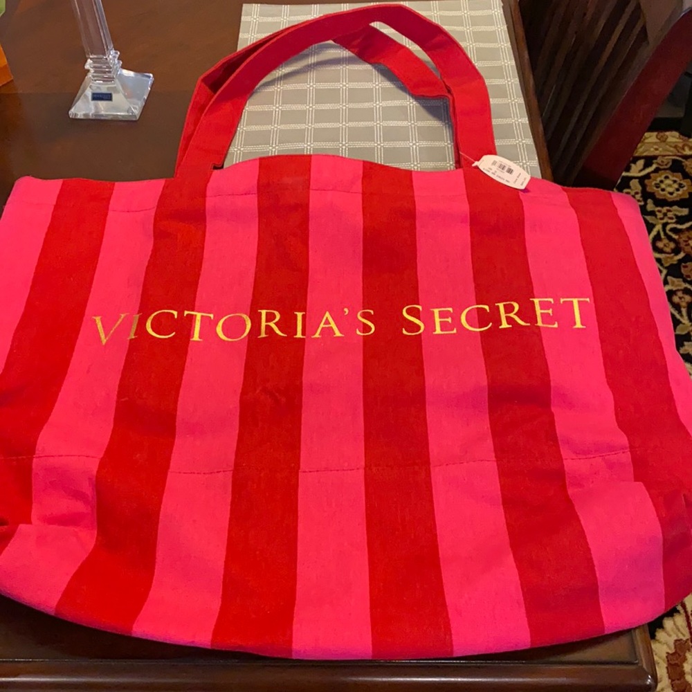 NEVER USED Victoria’s Secret Weekend Bag